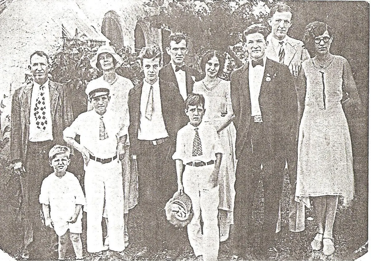 A Tucker family portrait from the early 1900s